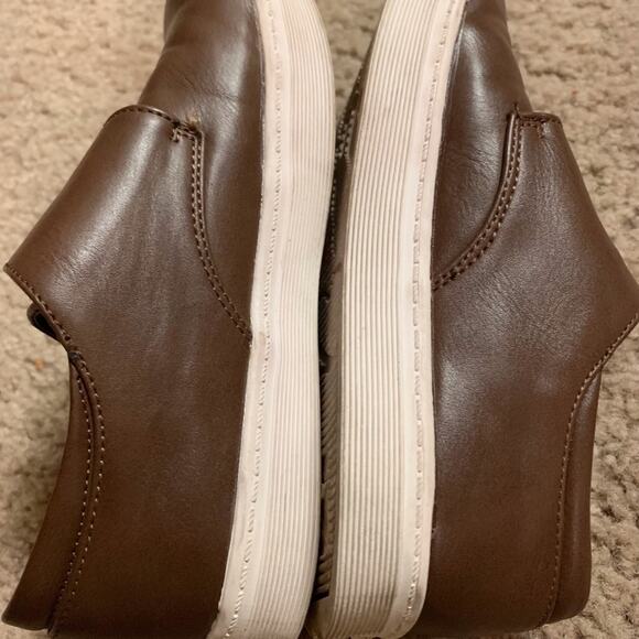SALE 🎊PENGUIN UNISEX Leather BROWN VELCRO SNEAKER 2 - Picture 5 of 11